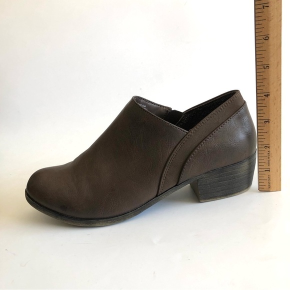 Dunes Drake Low Heeled Booties - Picture 10 of 13